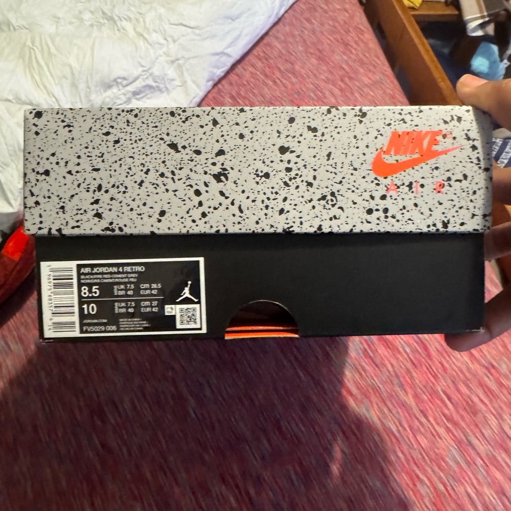 Nike Air Jordan 4 Retro Box with Speckled Design